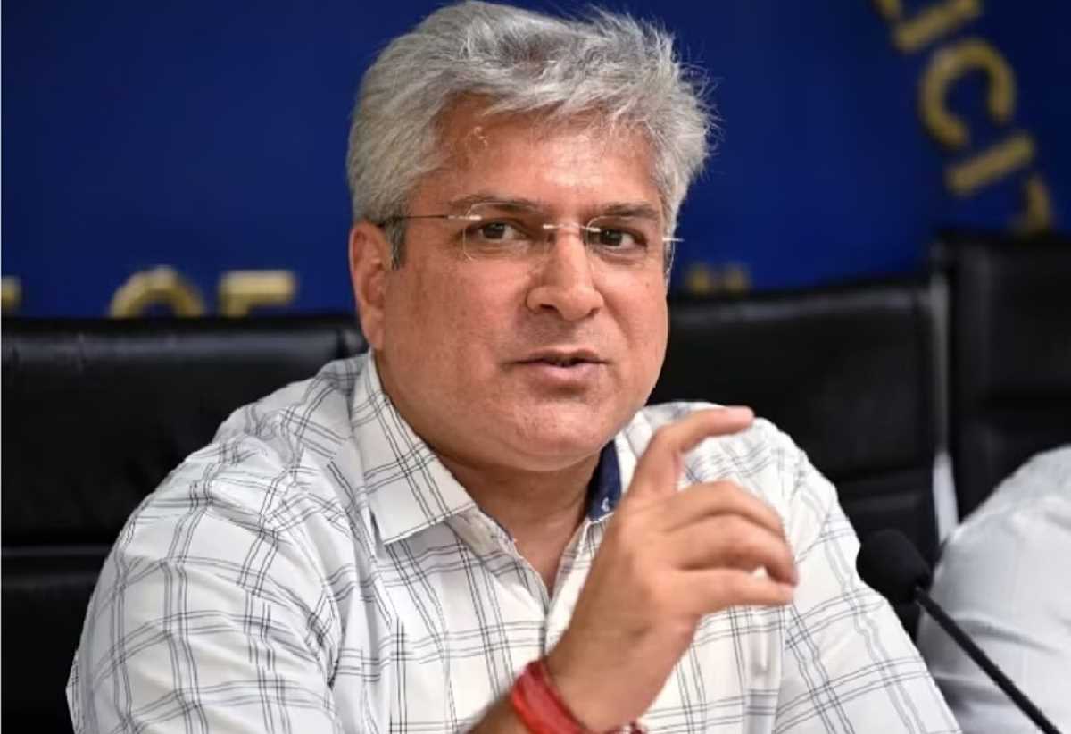 केजरीवाल आधुनिक स्वतंत्रता संग्राम सेनानी : कैलाश गहलोत